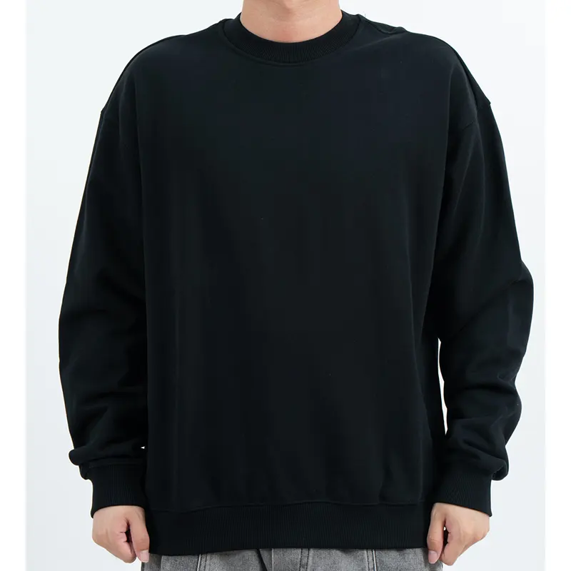 Áo len cổ tròn oversized màu đen có vai trễ
